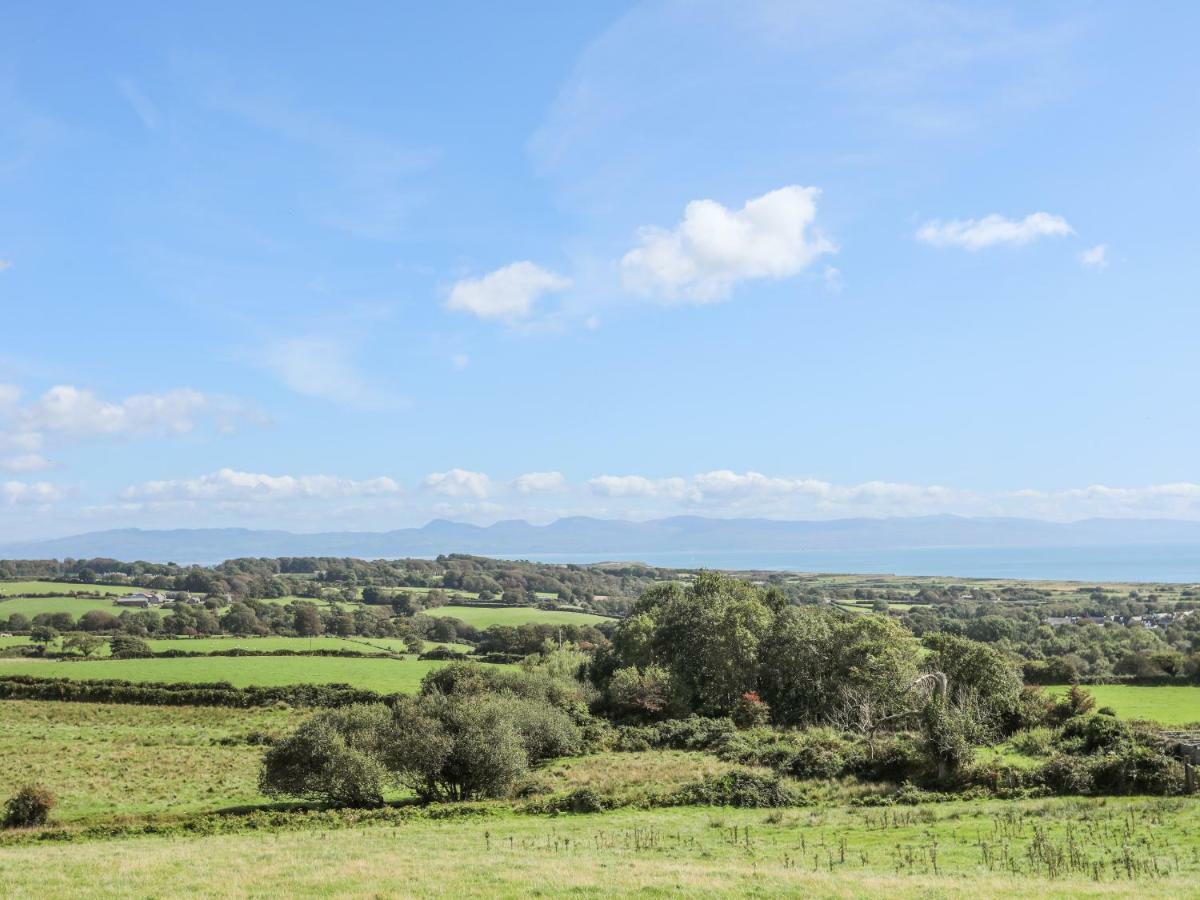 Songbird Hideaway Villa Pwllheli Exterior photo